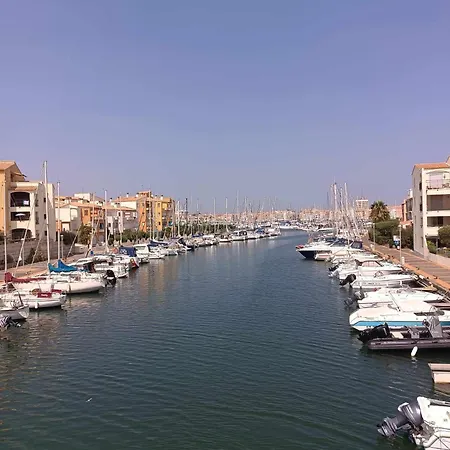 Apartment Climatise Sur L'ile Des Pecheurs